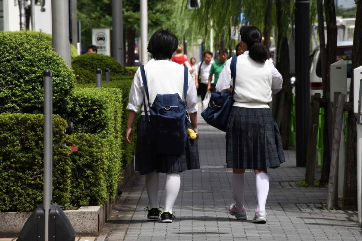 Japanese U 15 Teens - They have trouble asking for help': Japanese schools on ...