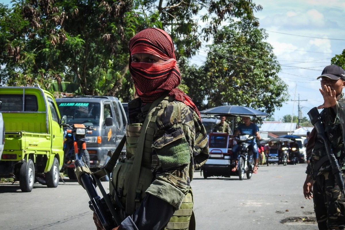 Philippine Troops Team Up With Old Enemy To Fight Pro Islamic State Gunmen In Mindanao South China Morning Post