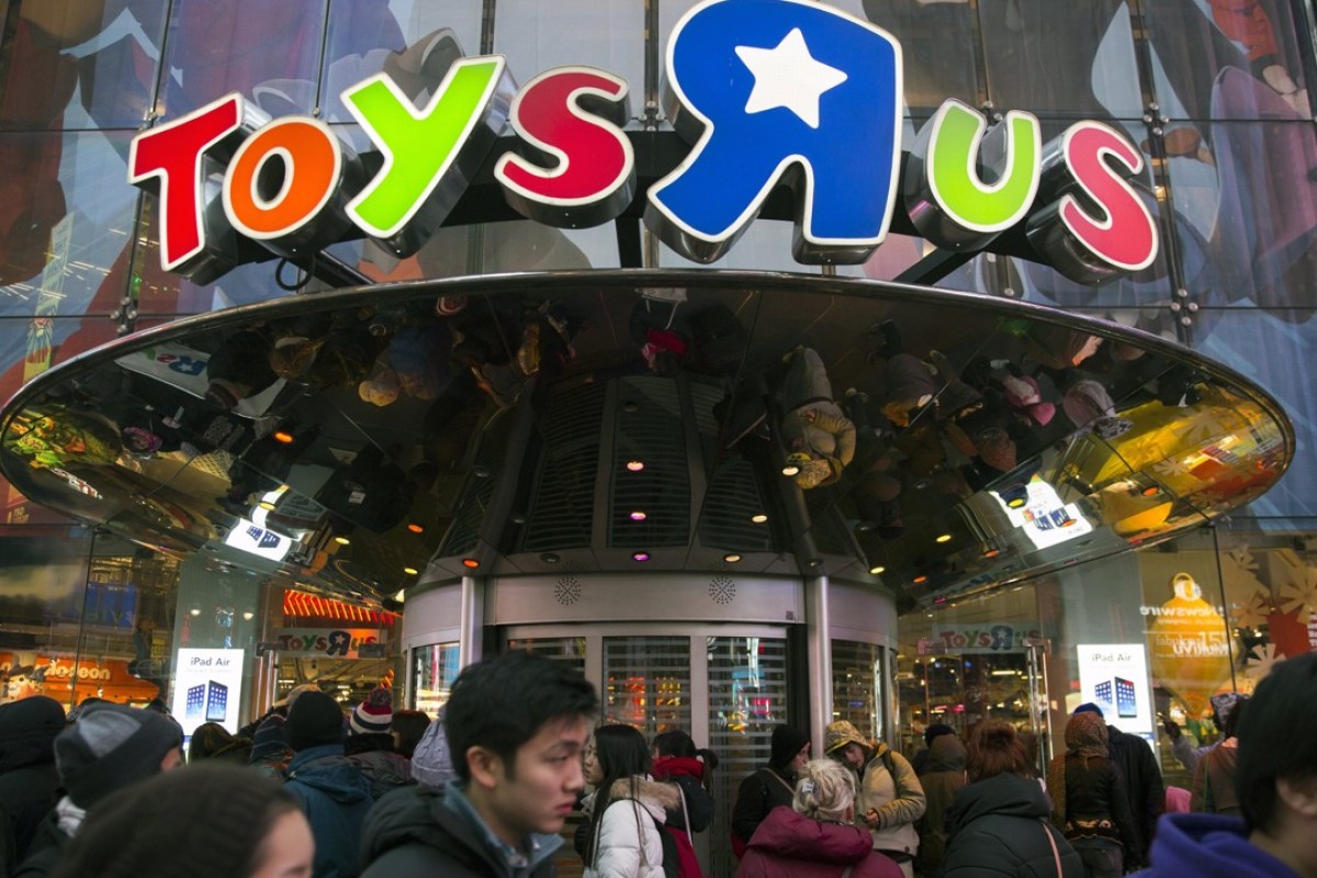 times square toy store