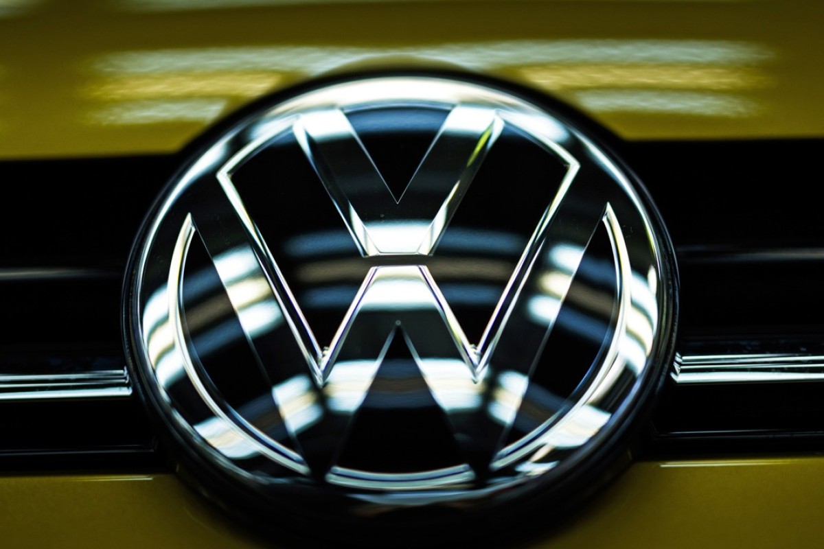 Volkswagen To Drive Sales Online But Can T Send Cars In