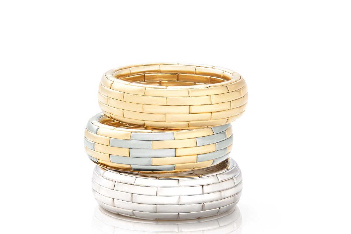 Nirav Modi S Embrace Collection Features Versatile Bangles South China Morning Post The luminance charm pendant, mughal charm pendant and lotus charm pendant can be added as auxiliary charms. nirav modi s embrace collection