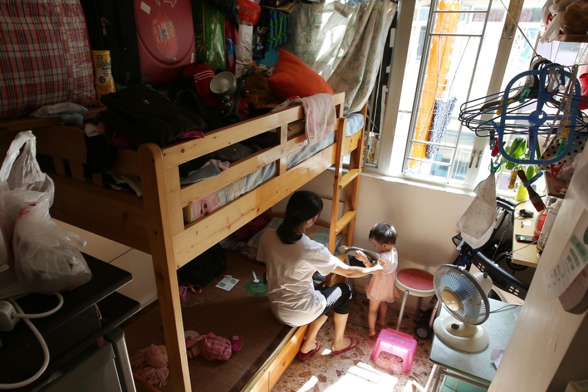 Average Living Space For Hong Kongs Poorest Residents Same - 