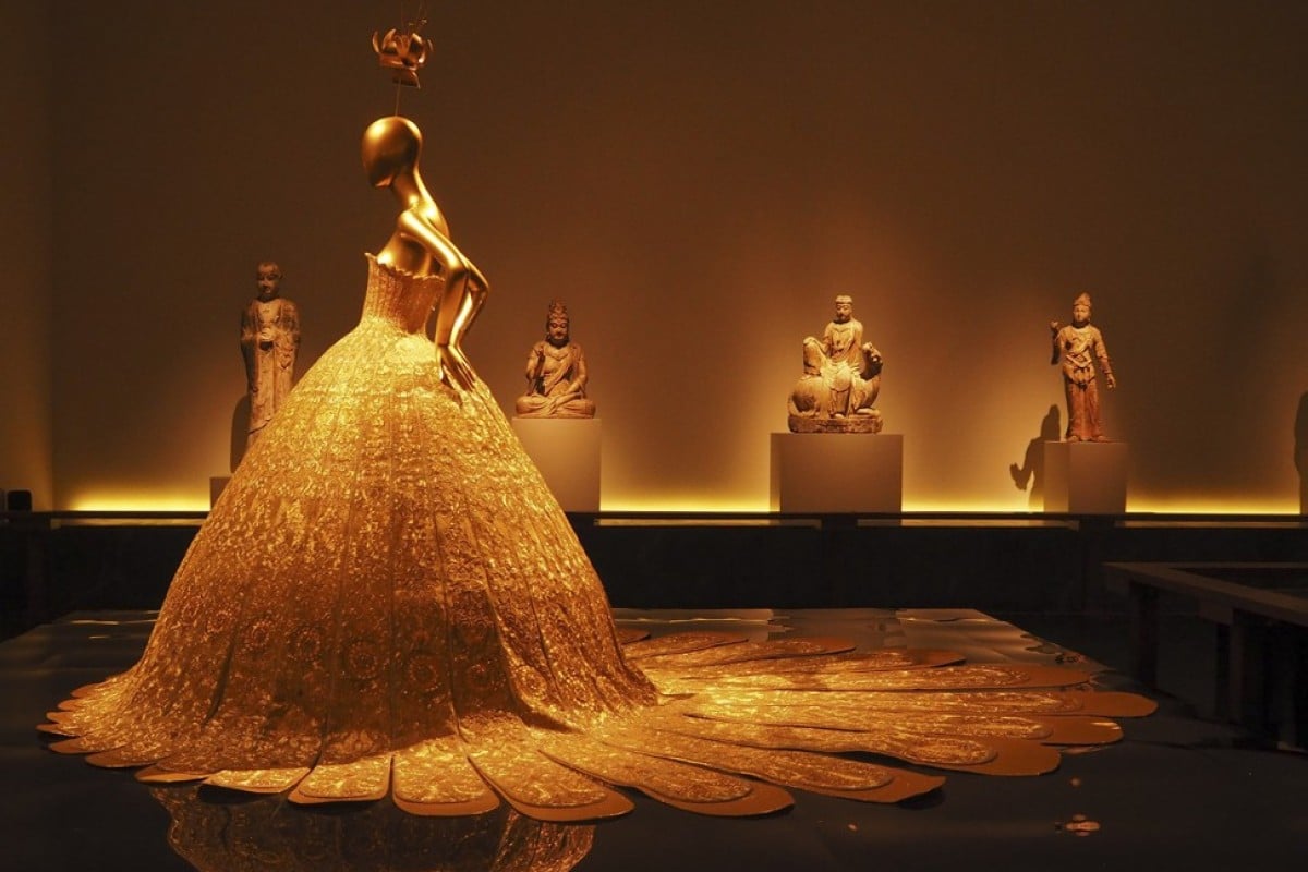 guo pei gold dress