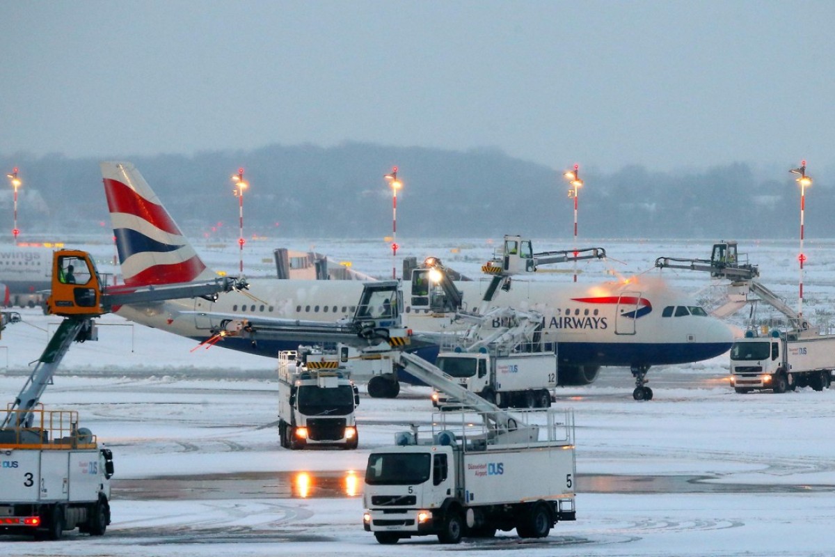 Heavy Snowstorm Snarls Travel In Northern Europe South