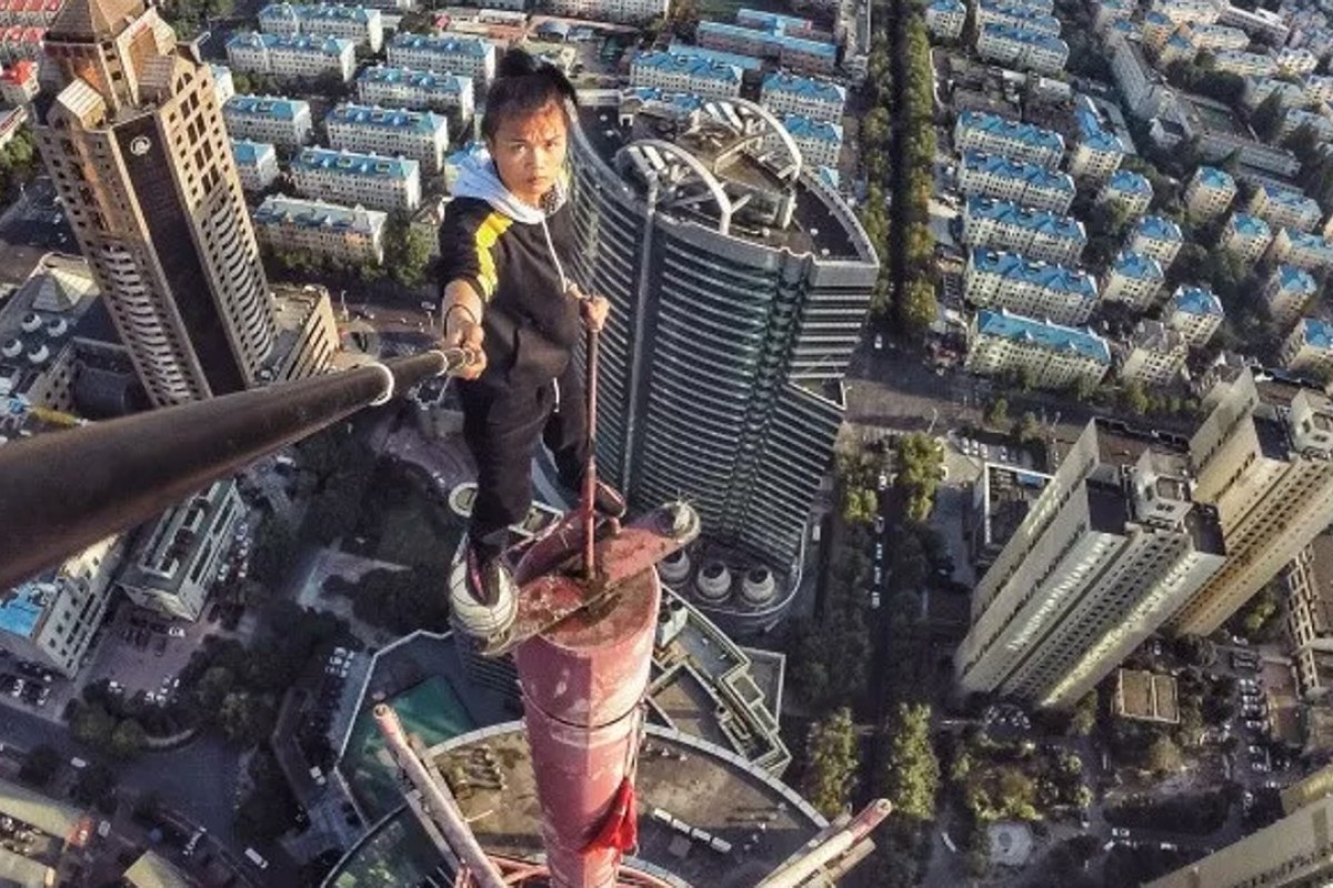 Chinese Rooftopping Star Confirmed Dead After Fatal Fall From ...