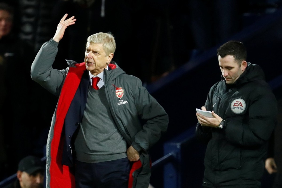 Arsene Wenger Slams Untouchable Referees After Late Penalty