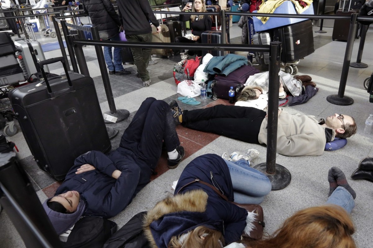 New York’s JFK airport vows to probe fourday travel fiasco that left