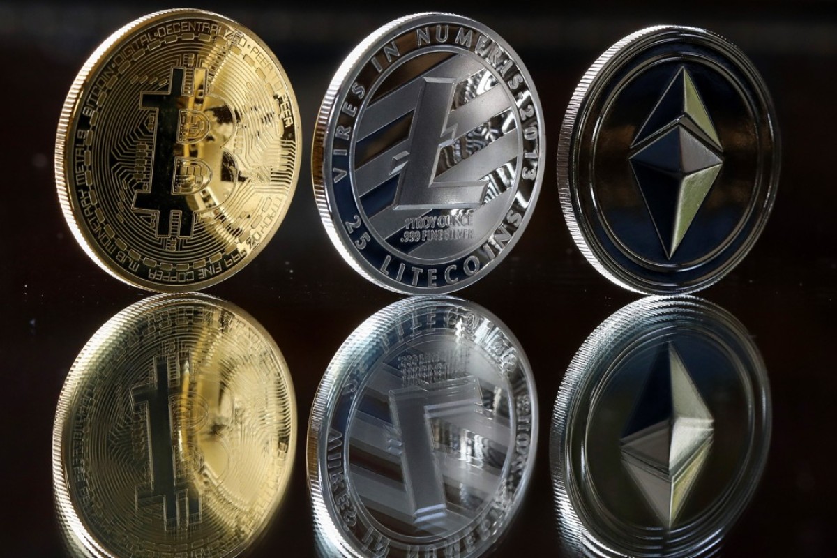 Bitcoin Ads Disappear From Social Media In China After Central Bank - 