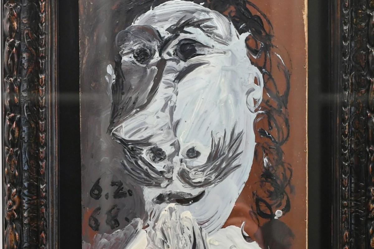 Picasso painting bought by 25,000 people as a group from a ...