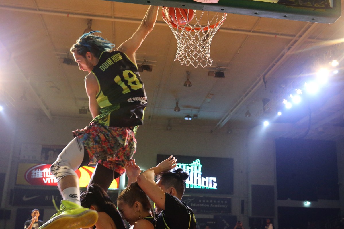 World S Best Dunker Jordan Kilganon On Performing Jaw Dropping