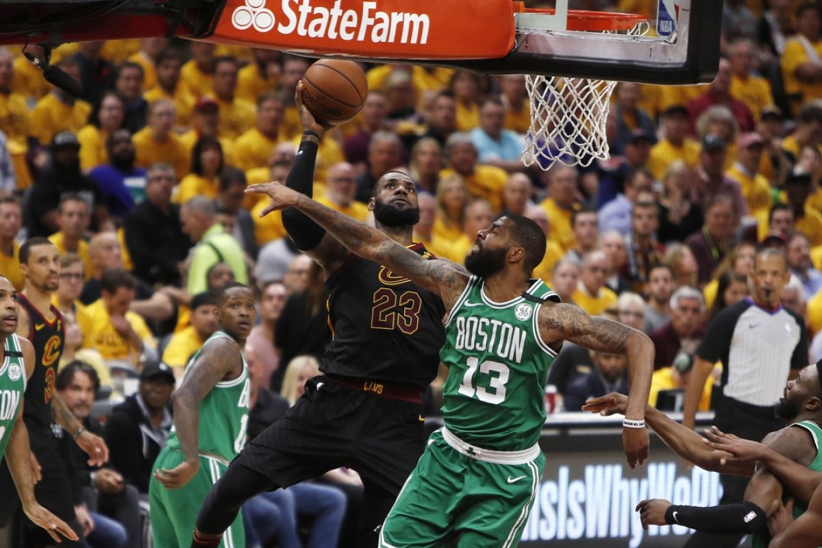 Incredible Lebron James Scores 44 As He Leads The Cleveland