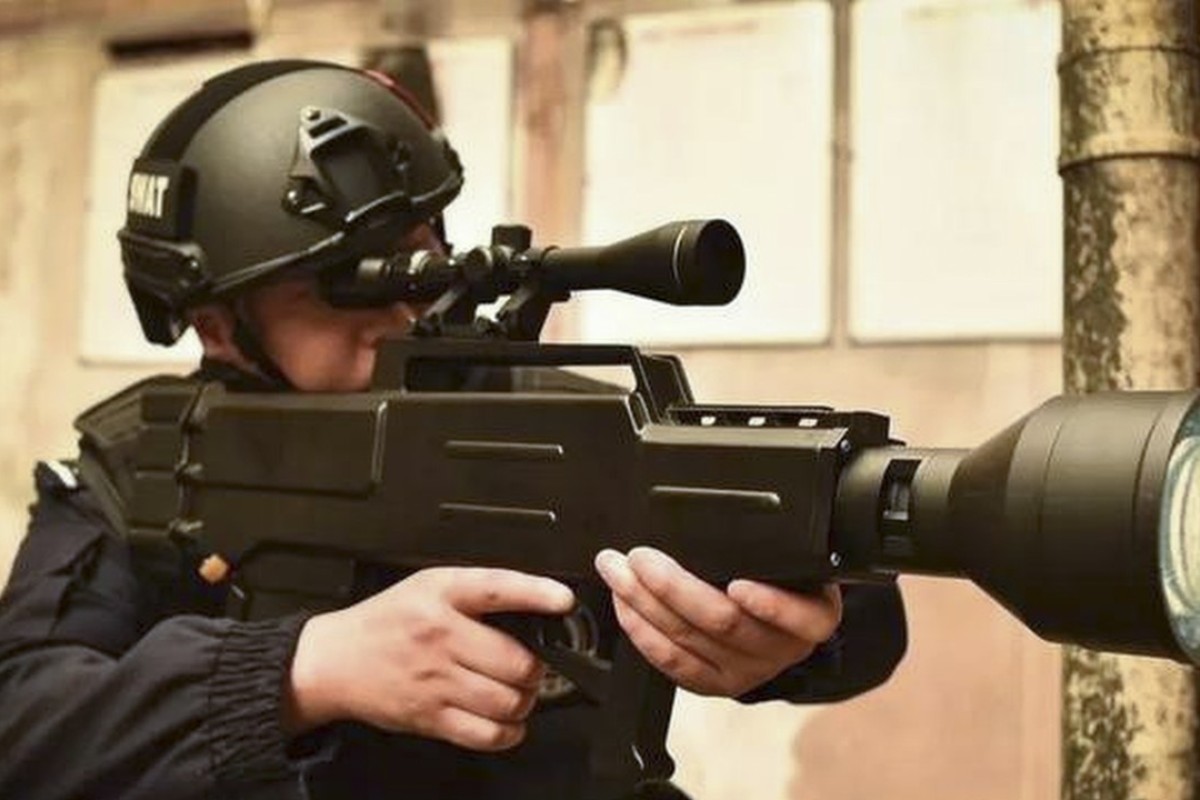 Laser guns, such as this one from the Chengdu Hengan Police Equipment Manufacturing Company, are becoming increasingly accurate and powerful. Photo: Handout