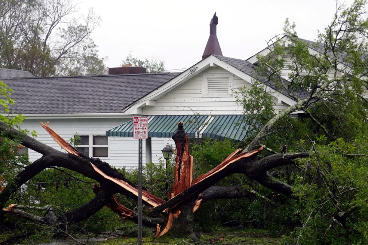 Mother And Baby Among Dead As Hurricane Florence Lashes Eastern Us