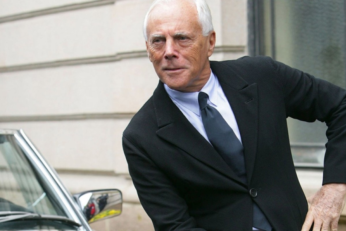 Giorgio Armani Is Worth Almost Us 9 Billion But How Does He Spend His Fortune South China Morning Post 1974 yılında giorgio armani ve sergio galeotti tarafından kurulan armani, ilk olarak erkek giyim ürünleri tasarlıyordu. giorgio armani is worth almost us 9