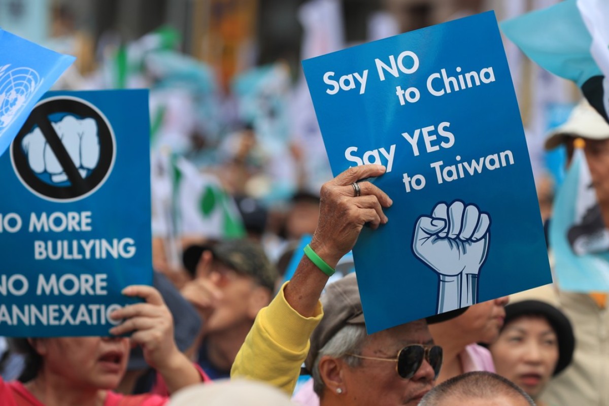 Its Not Just Demonstrators Saying >> Taiwan Independence Protesters Take To The Street In Taipei South Its Not Just Demonstrators Saying >> Taiwan Independence Protesters Take To The Street In Taipei South