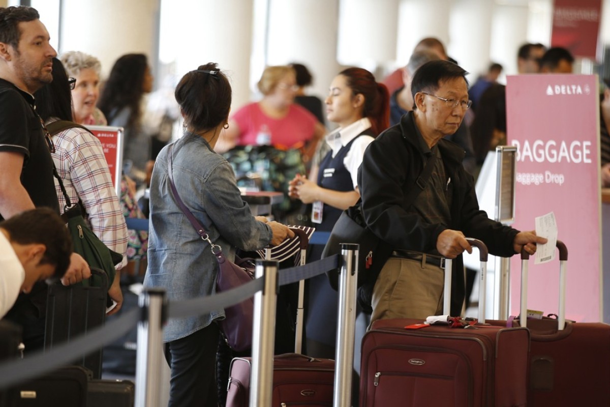 buy luggage at airport