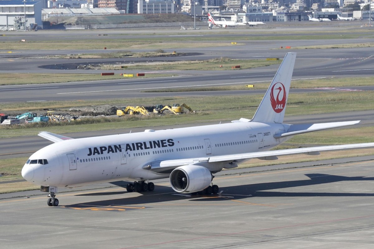 Japan Airlines Drinking Pilots Prompt New Alcohol Tests