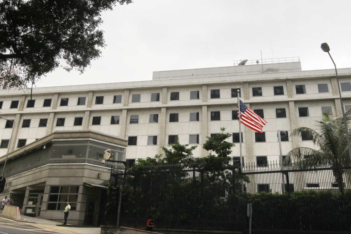 US Consulate General security staff in Hong Kong should show more