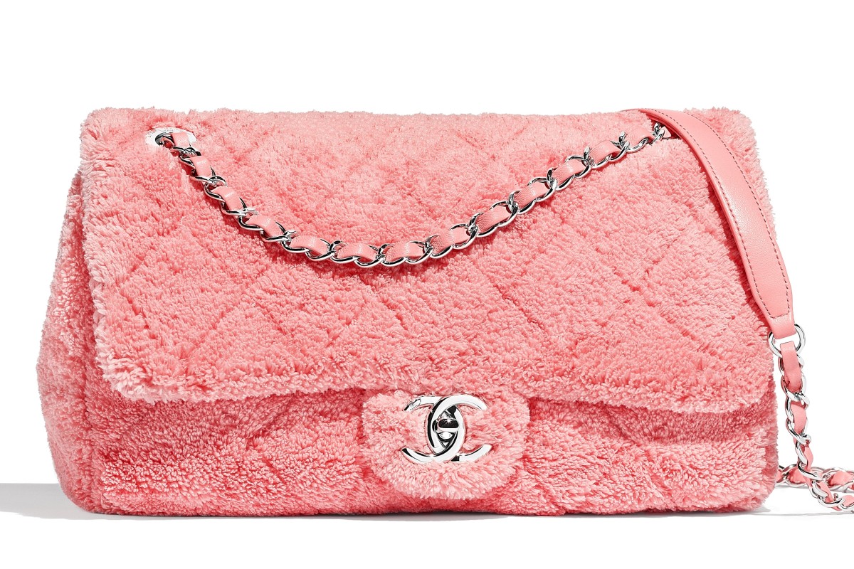 How Living Coral Pantone S Colour Of The Year Can Put A Spring