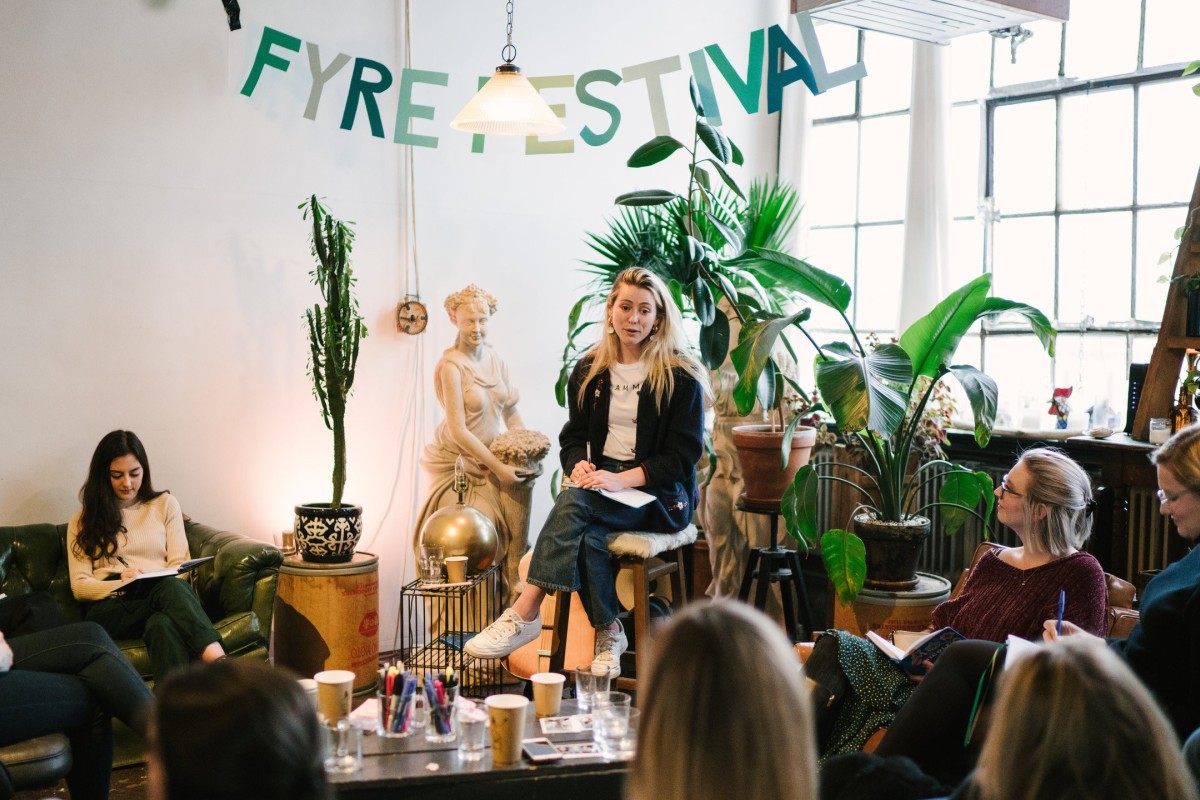 Instagram Influencer Caroline Calloway Revives Us165 -