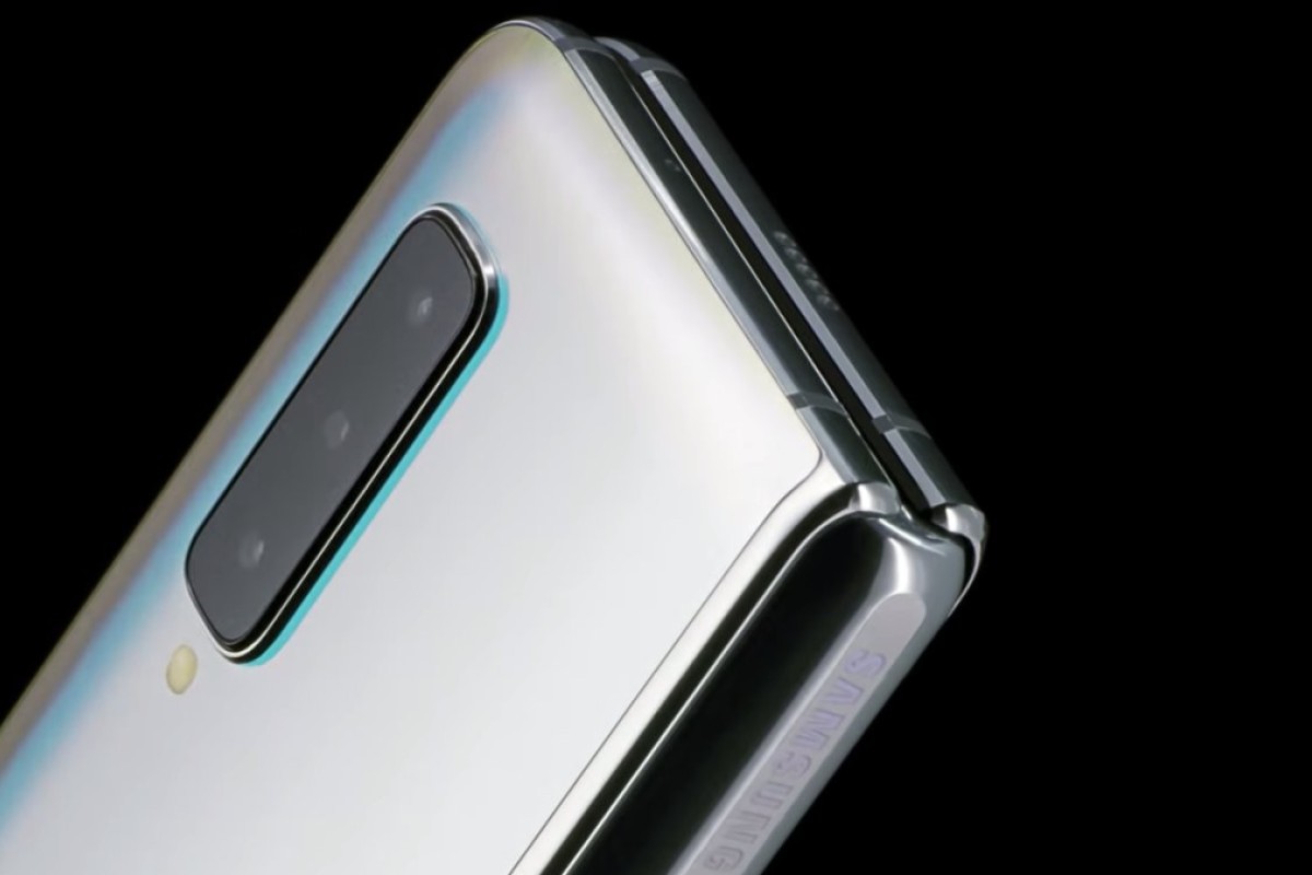 samsung galaxy 4.6