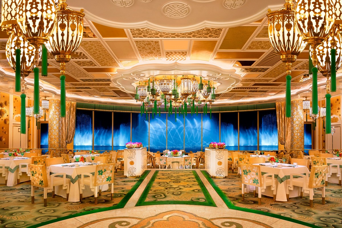 Wing Lei Palace S Cantonese Menu European Decor And Lake Views Impress On A Grand Scale South China Morning Post