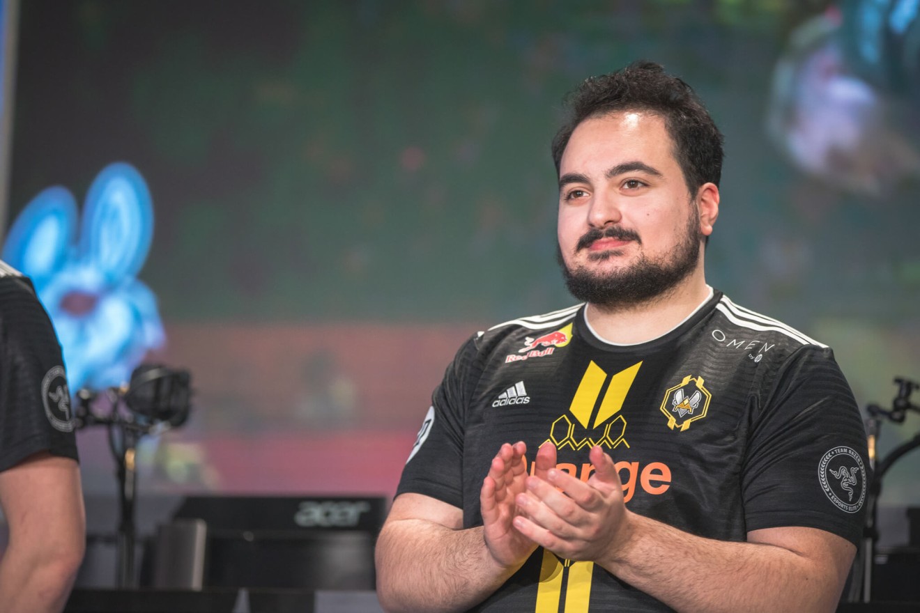 Jiizuke later revealed the backdoor was a last minute call from Kikis. (Picture: Riot Games)