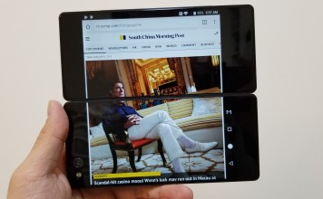 The new ZTE Axon M smartphone in “extend” mode, its two screens functioning as one. Photo: Bin Sin