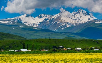 For those used to the crowded trails of popular hiking destinations, Armenia is a liberating experience 
               The people are warm and the scenery stunning. But things can be unpredictable
