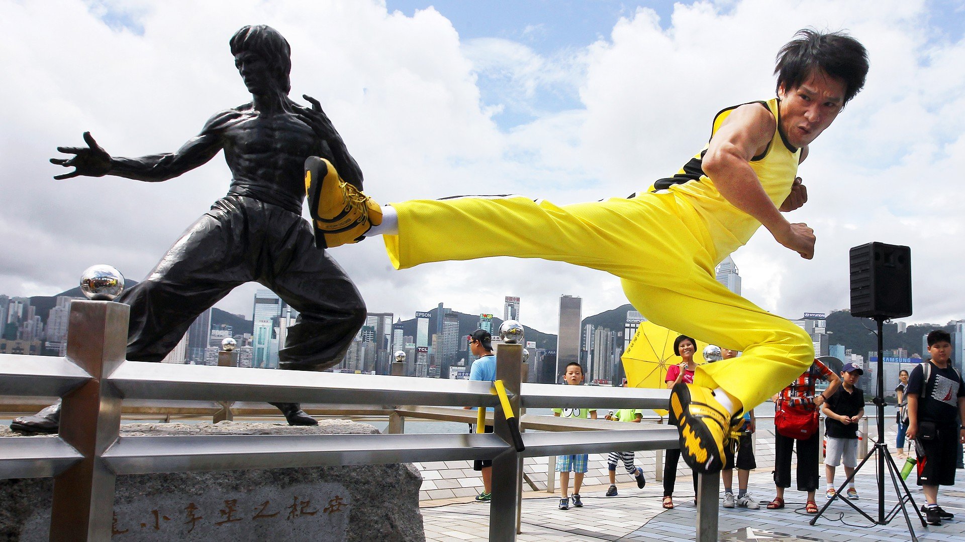 Why does Hong Kong treat Bruce Lee like an outcast and refuse to honour its  greatest son? | South China Morning Post