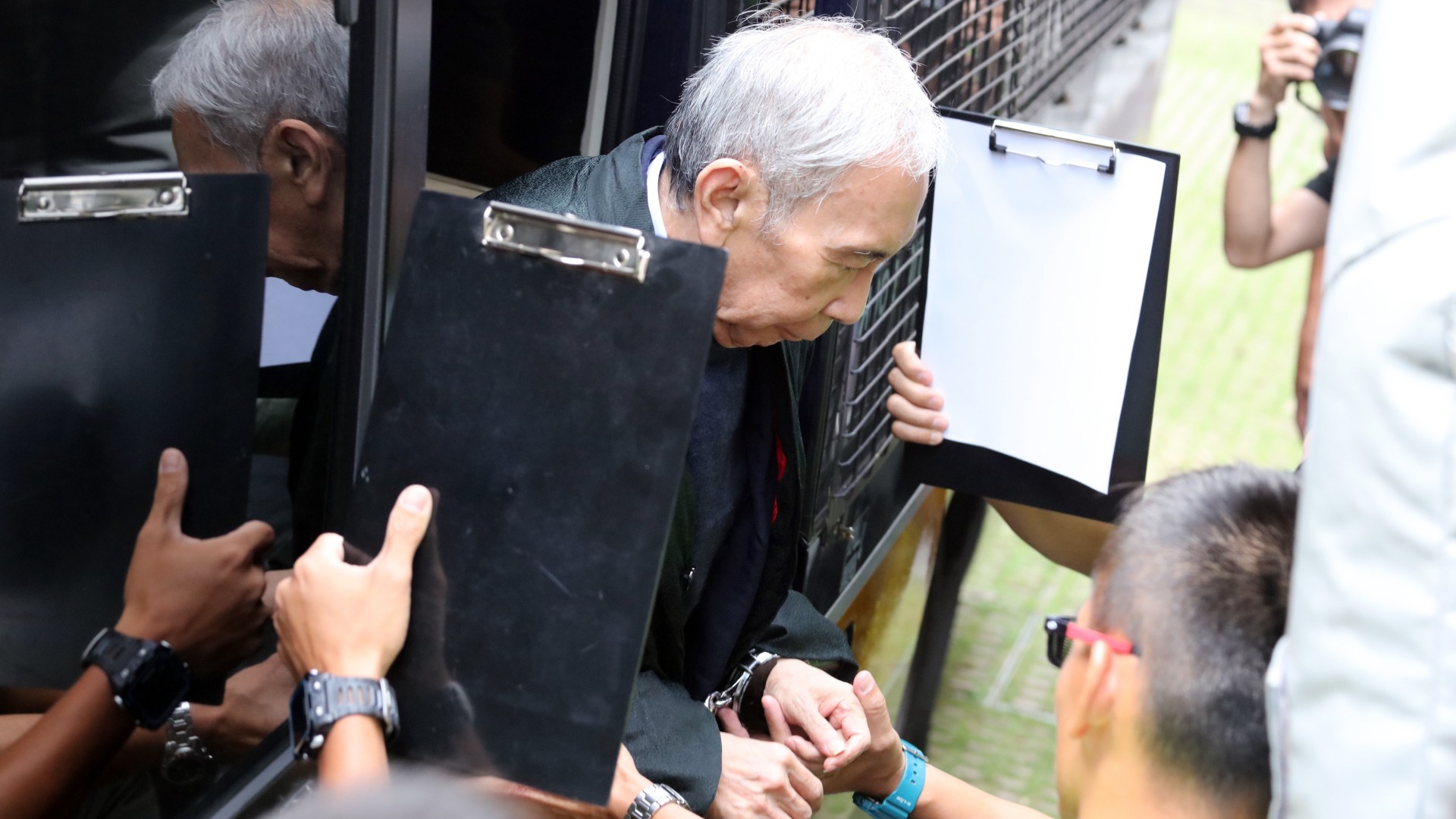 Rafael Hui Prosecutors Pursued Case That Was Harder To Prove To Images, Photos, Reviews