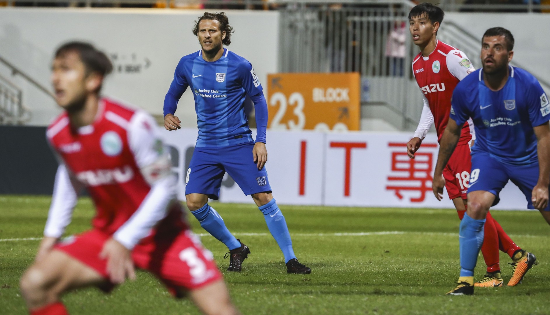 Diego Forlan Kicks Off Kitchee Career With Three Minute Cameo In Thrilling Draw Against Southern In Hong Kong Premier League South China Morning Post