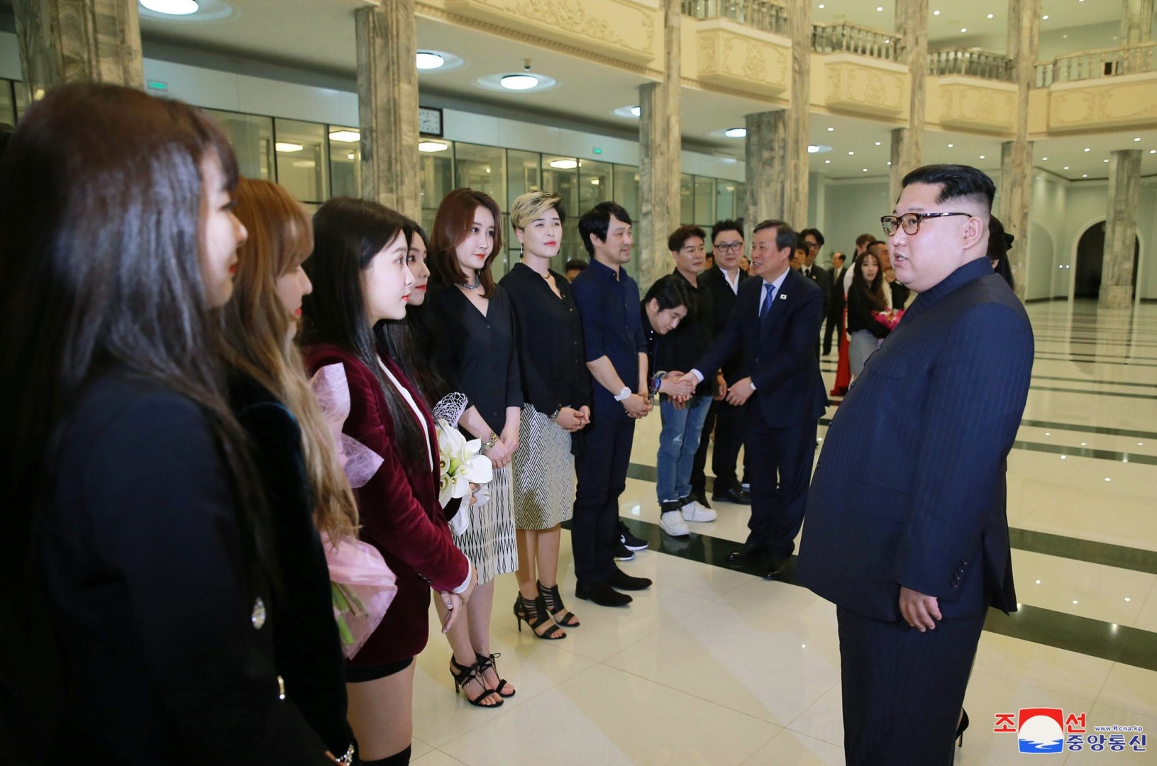 Kim Jong Un Is A Red Velvet Superfan Praising K Pop Girl Band Who Serenade Him With Bad Boy And Red Flavour South China Morning Post