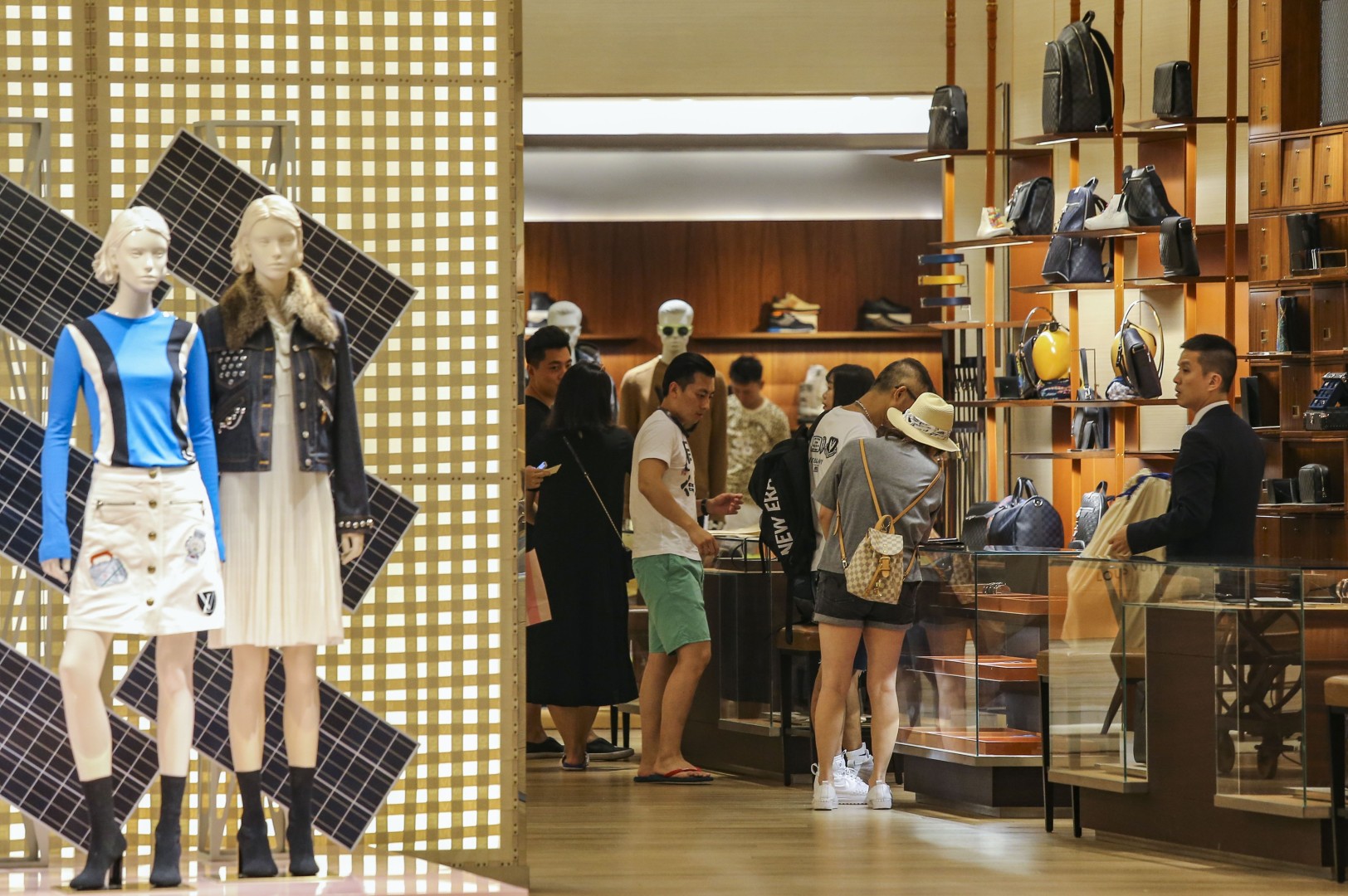 Luxury Goes Local As Chinese Shoppers Gravitate Towards Home Grown