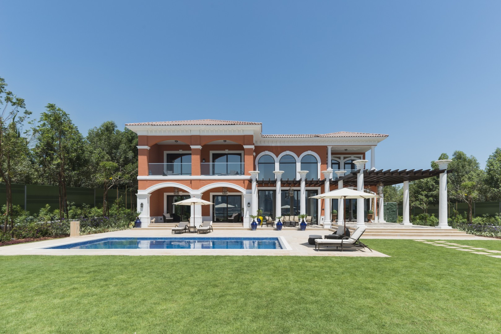 Inside Dubai S Luxury Property Xxii Carat Palm Jumeirah Where You Might Just Run Into The Beckhams South China Morning Post Search properties for sale and to rent in the uk. inside dubai s luxury property xxii