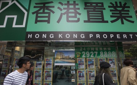A real estate agent shop in Tsim Sha Tsui, Hong Kong. Is the city about to experience a property crash? Photo: EPA
