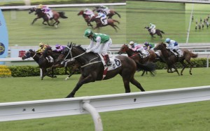 Pakistan Star (Matthew Chadwick) produces a standout performance in the Griffin race at Sha Tin. Photos: Kenneth Chan
