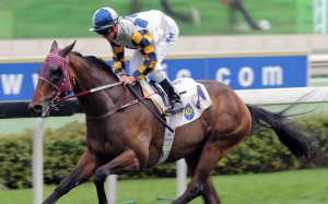 Zac Purton steers Victory Magic home in April. Photos: Kenneth Chan