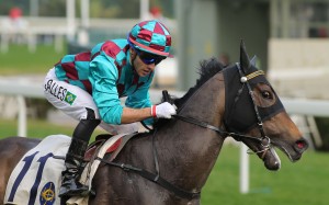 Leo Salles returns to scale after winning on Energetic Lass at Sha Tin in March 2016. Photos: Kenneth Chan