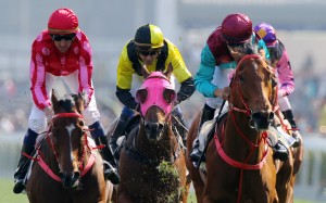Joao Moreira (right) guides Beat The Clock to victory in the Sprint Cup. Photos: Kenneth Chan