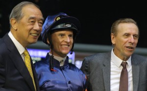 Ronald Arculli (left) with jockey Zac Purton and trainer John Size. Photos: Kenneth Chan