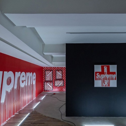 世界限定100枚 DEATH NYC 孫 悟空 Supreme VUITTON 新品】希少！入手困難！2019年 世界限定100枚 DEATH NYC DRAGON BALL