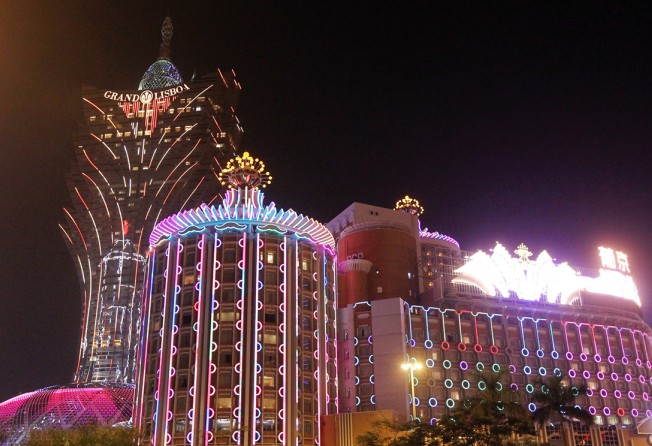 Setting Sun Spotlights Solitary >> Down And Out Among The Bright Lights Of Macau S Casinoland South Setting Sun Spotlights Solitary >> Down And Out Among The Bright Lights Of Macau S Casinoland South