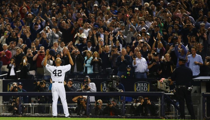 Closing Scene: Hugs and Tears in Rivera's Last Home Game - The New York  Times