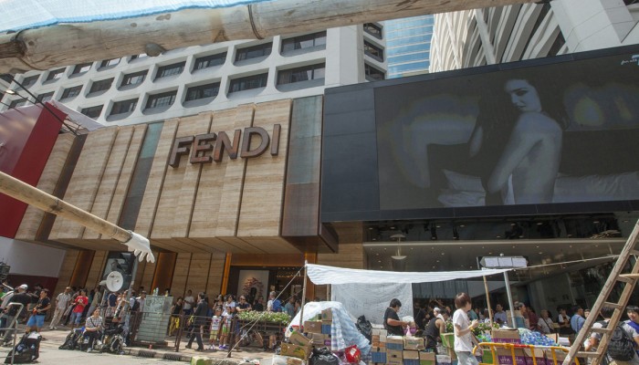 Burberry harbour city outlet
