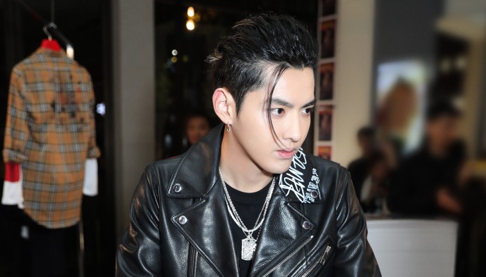 Burberry x sales kris wu kanye