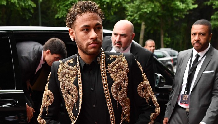 Neymar deals balmain jacket