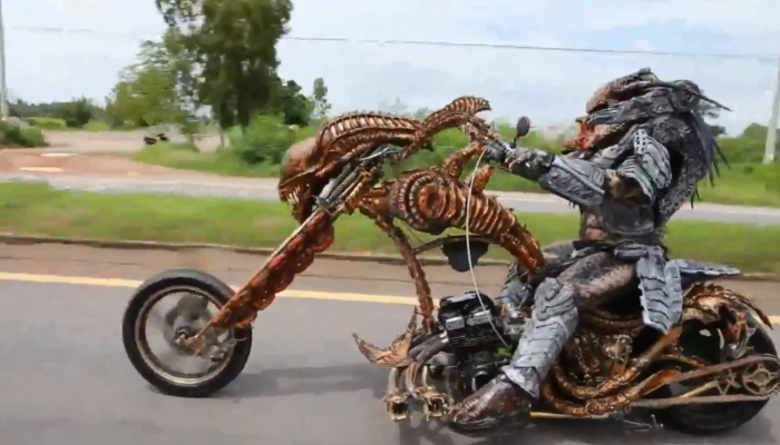 Predator riding Xenomorph bike spotted on a highway in Thailand