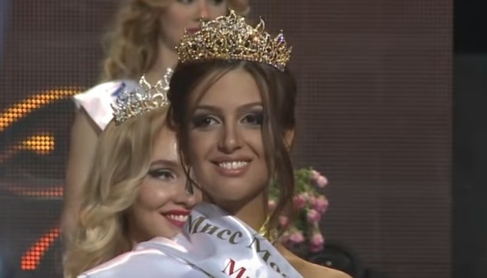 457833b2-f6a3-11e8-93b8-bdc844c69537_128