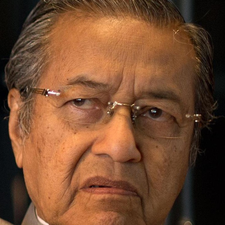 Ailing Mahathir Mohamad Resigns As Petronas Adviser | South China ...